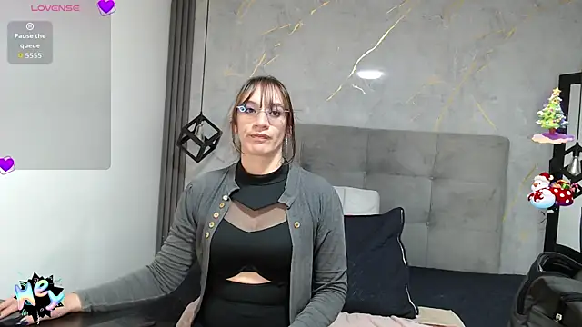 AvaStonee online show from January 9, 3:59 pm