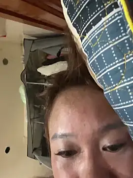 Liness101 online show from February 11, 4:56 pm