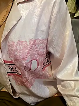 moon baby99 online show from January 8, 8:27 am