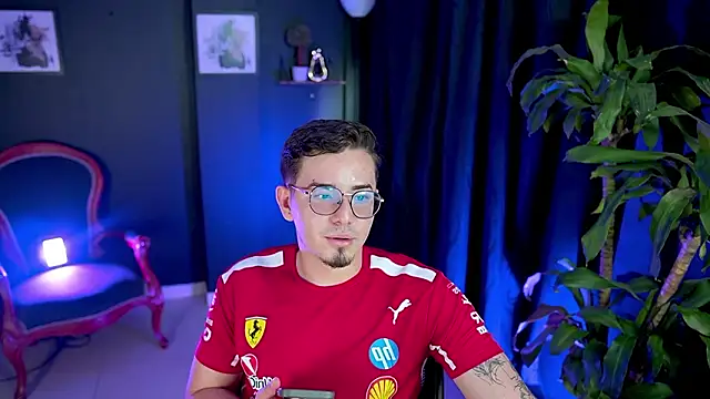 Leo Valmore online show from January 16, 7:51 pm