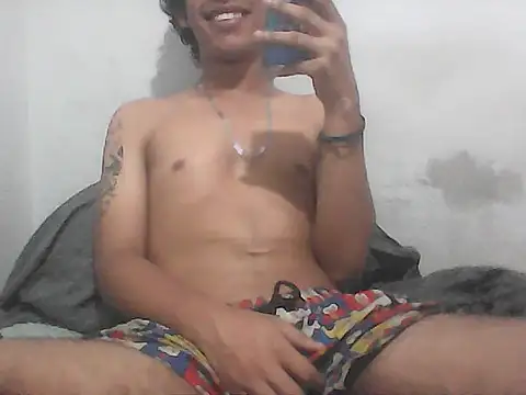 Snapshot of SirMocha22 chatting on June 27, 5:01 am SirMocha22 online show from June 27, 5:01 am