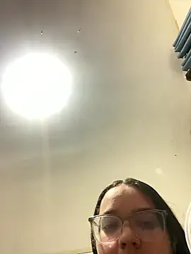 Moranguinho031I online show from January 18, 6:28 am