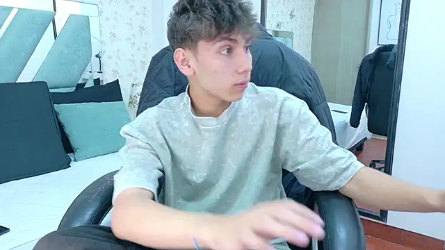 Snapshot of Liam_Noxx chatting on January 14, 7:08 pm Liam Noxx online show from January 14, 7:08 pm