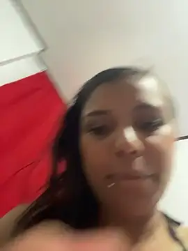 cinthia2011 online show from January 14, 3:01 am