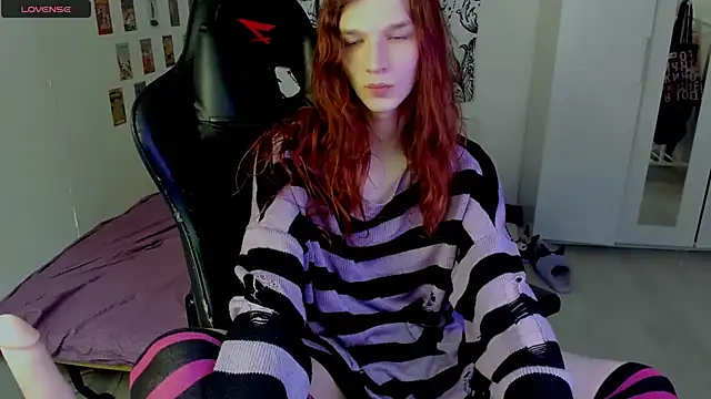 iceseeker2 online show from April 23, 10:36 am