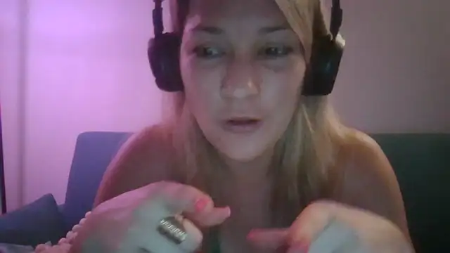 Pxetiteblonde1 online show from January 16, 9:41 pm