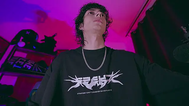 Olliver   y online show from January 13, 2:39 am