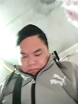 zuzu0099 online show from January 6, 3:32 am