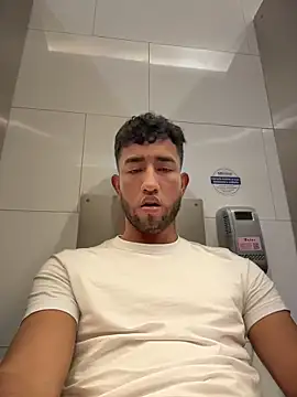 liam bronw online show from April 7, 6:52 pm