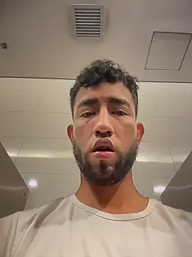 liam bronw online show from April 15, 7:58 pm