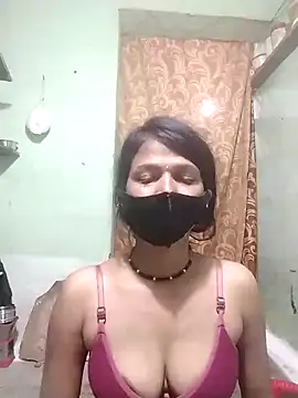 Snapshot of Miss__soniya106 chatting on February 16, 4:14 pm Miss soniya106 online show from February 16, 4:14 pm