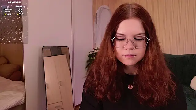 A Lot of Bunny online show from March 7, 8:55 am