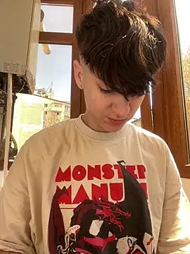 ravenryx online show from April 17, 10:51 am