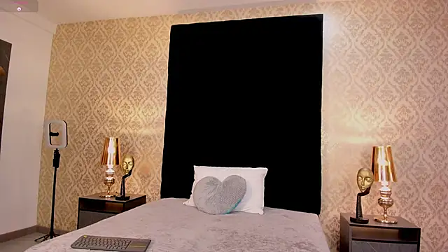 TanyaCastello online show from February 4, 3:56 am