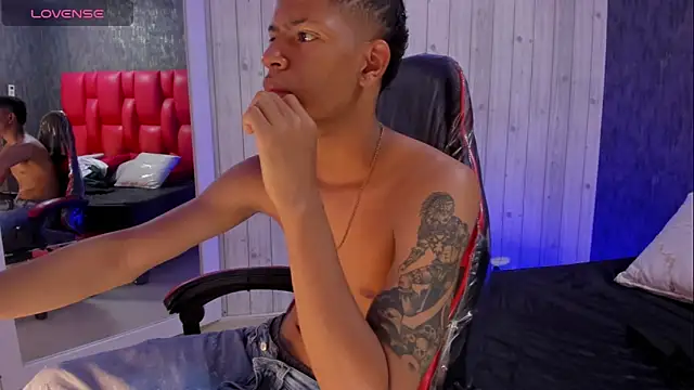  erick j online show from February 12, 8:26 pm