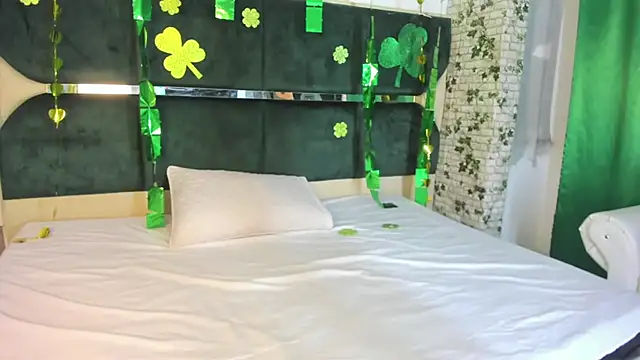 Snapshot of Jessica_Beltrann chatting on March 3, 10:59 pm Jessica Beltrann online show from March 3, 10:59 pm