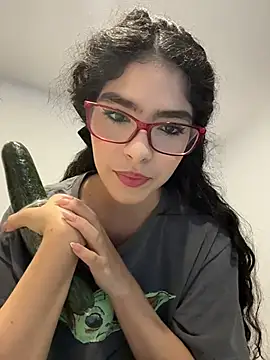 dani bela online show from March 11, 4:07 am