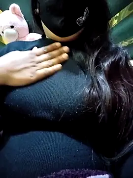 couple fun  online show from February 11, 9:09 pm