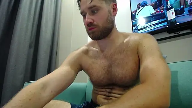 LorenzoLux online show from March 22, 2:20 pm