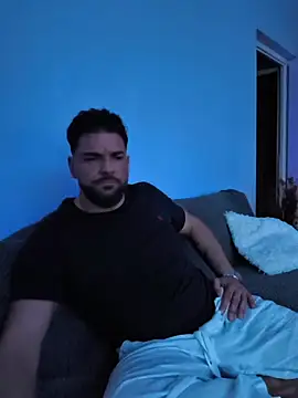 Angelo 33 online show from January 8, 6:37 am