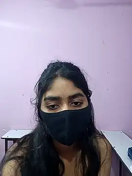 HotxMuskan online show from March 2, 11:17 am