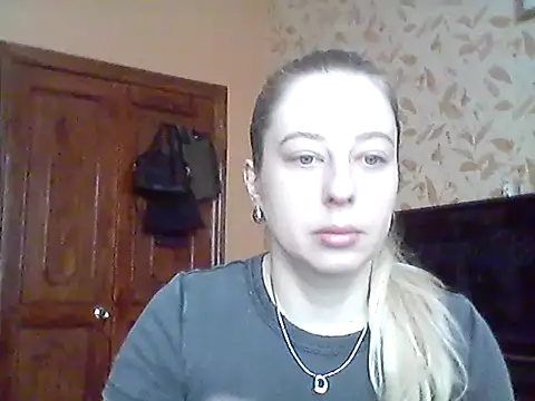 Miralisse online show from February 24, 10:57 am