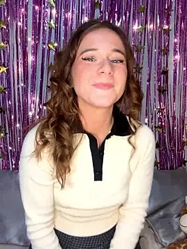 teenyblossom online show from January 5, 10:57 pm