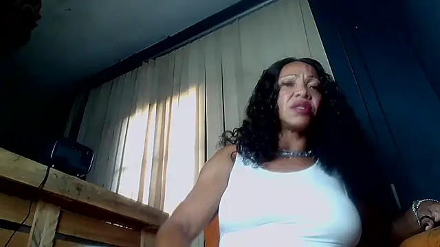 paolla23cm brasil online show from April 14, 5:52 pm