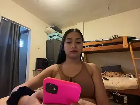 Mira Janee online show from March 6, 10:01 am