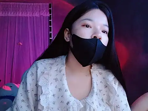 -Tamy- online show from February 4, 4:13 pm