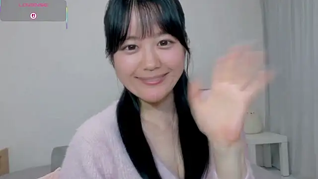 Snapshot of hani-chan chatting on March 4, 12:33 pm hani-chan online show from March 4, 12:33 pm