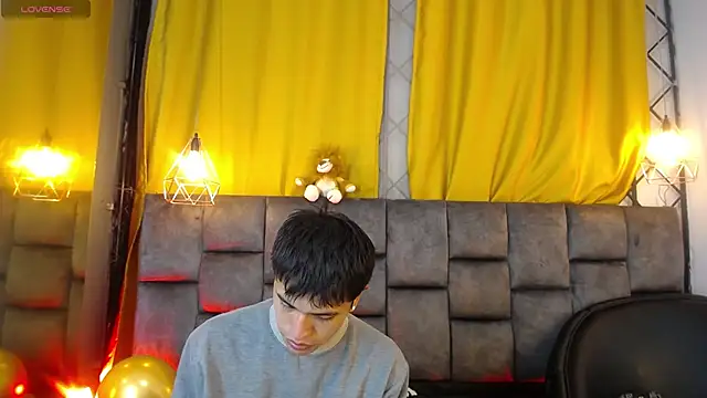 Maik Russo online show from February 15, 11:45 pm