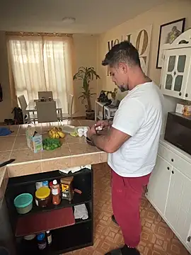 wolfbucker online show from March 17, 1:47 pm