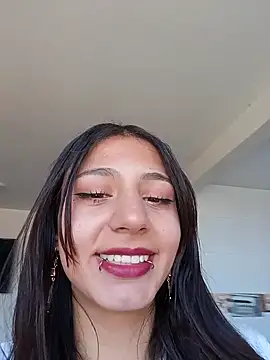 Katteyes   online show from February 21, 6:42 pm