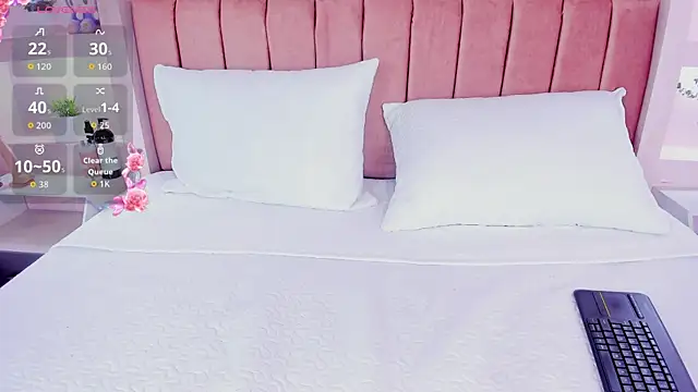 Katteyes   online show from April 13, 12:54 pm