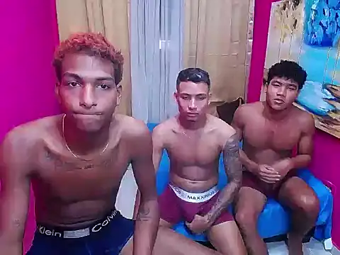 hugecock black online show from January 14, 6:57 pm