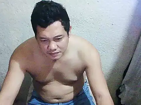 UrAsianGuy90 online show from February 12, 1:06 pm