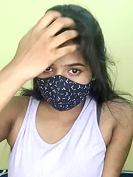 trinasa online show from June 7, 1:04 pm