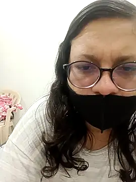 piryasharma005 online show from February 8, 8:07 am