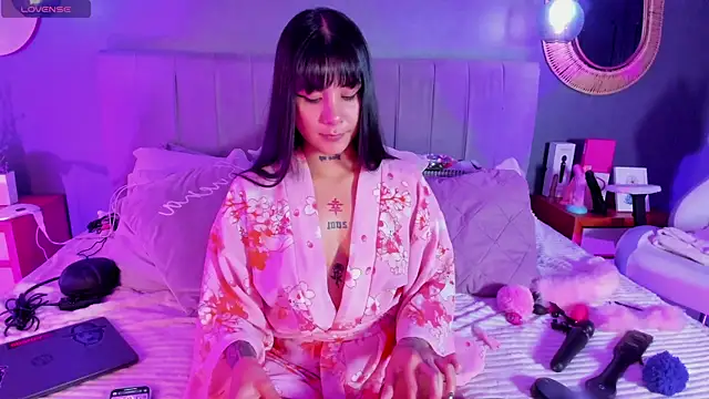 Nathalia stone  online show from January 16, 4:05 am