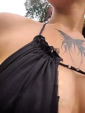 Snapshot of Tamara_gomex chatting on February 8, 4:21 pm Tamara gomex online show from February 8, 4:21 pm