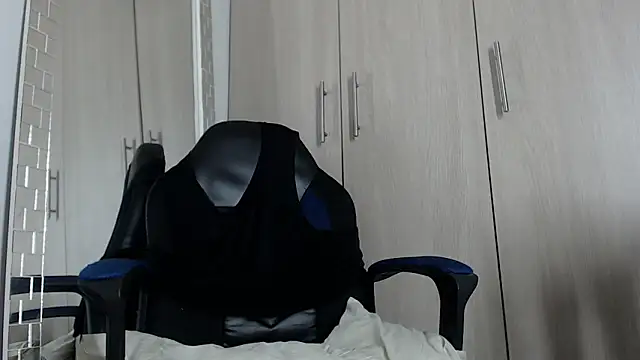 Nash fit18 online show from April 6, 9:49 pm