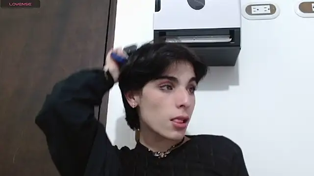 lilithot23 online show from January 13, 9:20 pm