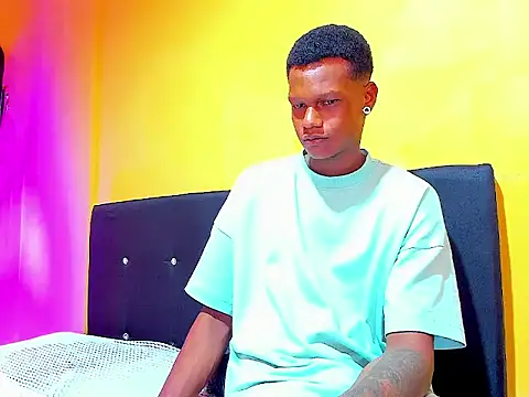 aunstin mohamme online show from January 7, 8:00 pm