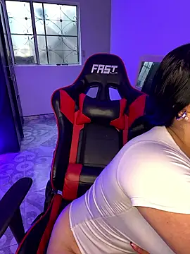 abby gonzales online show from January 10, 2:30 pm