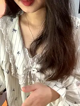 Jennybae23 online show from January 10, 4:42 pm