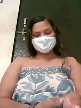 simran118 online show from January 18, 9:24 am