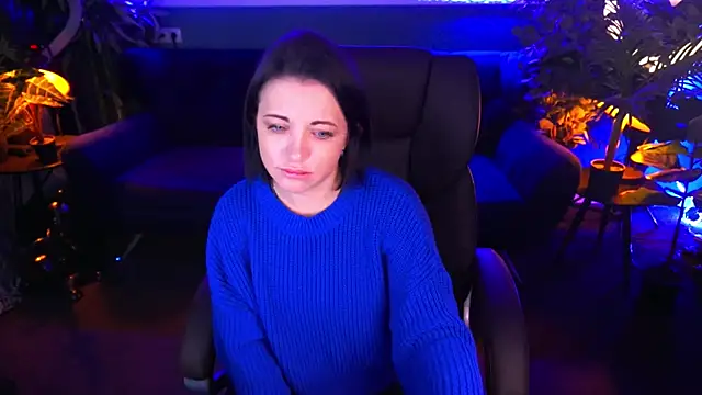 Snapshot of Dafni_Monn chatting on January 17, 6:57 am Dafni Monn online show from January 17, 6:57 am