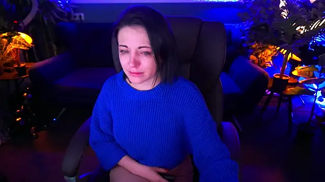 Snapshot of Dafni_Monn chatting on January 17, 10:00 am Dafni Monn online show from January 17, 10:00 am