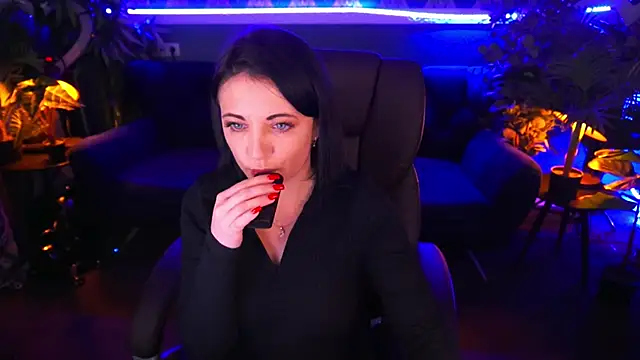 Snapshot of Dafni_Monn chatting on January 23, 7:00 am Dafni Monn online show from January 23, 7:00 am